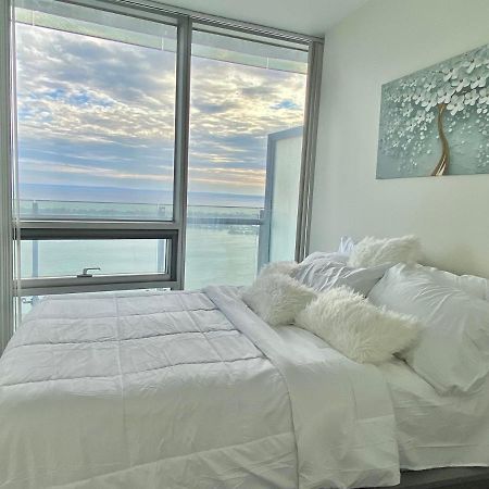 Cozy 2 Bedroom Free Parking Downtown Toronto 1Min Scotiabank Arena Tff Cn Tower Rogers Centre Union Station エクステリア 写真