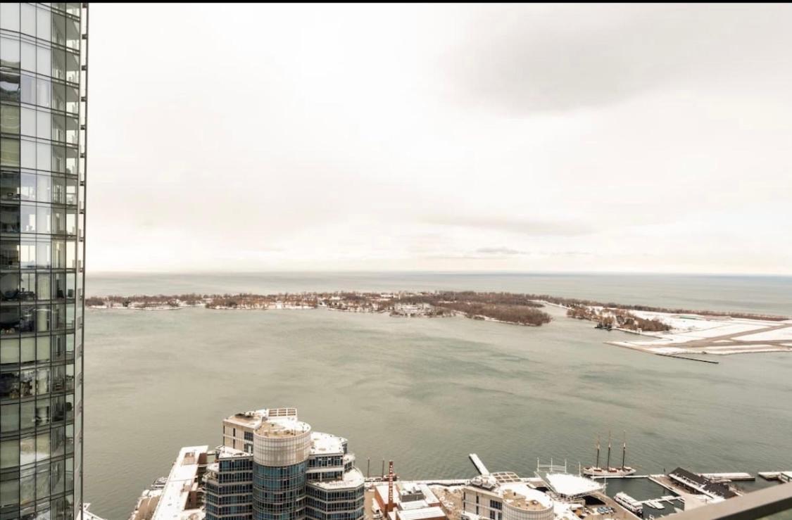 Cozy 2 Bedroom Free Parking Downtown Toronto 1Min Scotiabank Arena Tff Cn Tower Rogers Centre Union Station エクステリア 写真